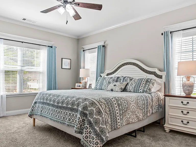1540 Carriage Ridge Dr — Photo 26