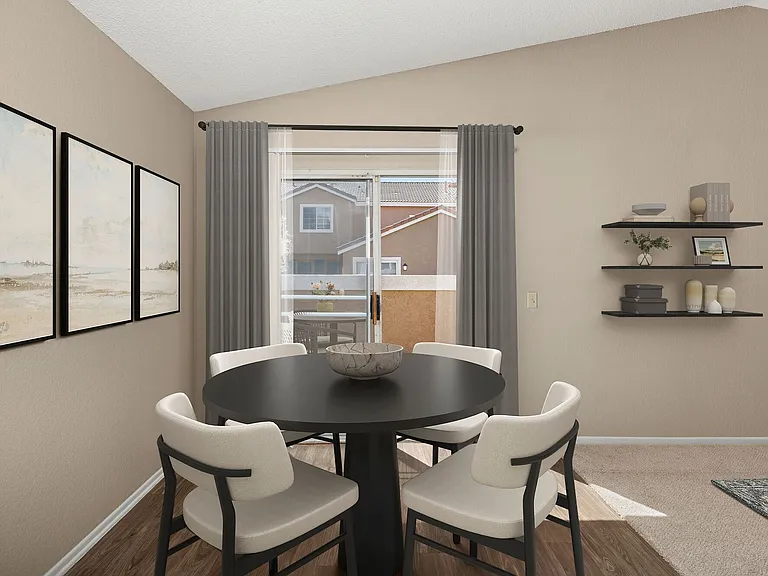 Linden Court — Photo 4