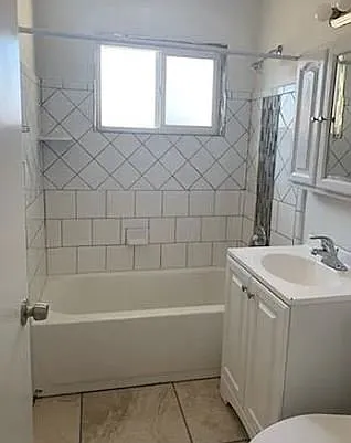 4634 E Montecito St — Photo 9