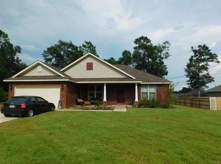 5288 Richardson St, Milton, FL 32570