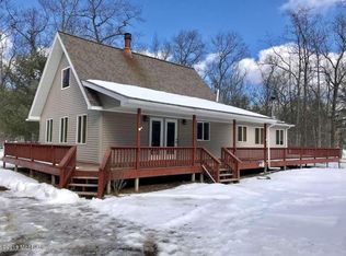 8638 S Mac Rd, Baldwin, MI 49304