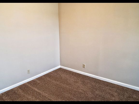 5th image of 111 Bennett Dr APT 7