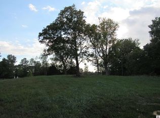 2105 Maple Grove Rd, Cadiz, KY 42211