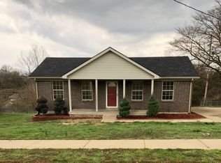 114 Olympia Dr, Bardstown, KY 40004