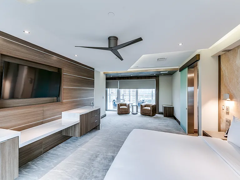 4005 Gaston Ave #Penthouse 2 — Photo 22
