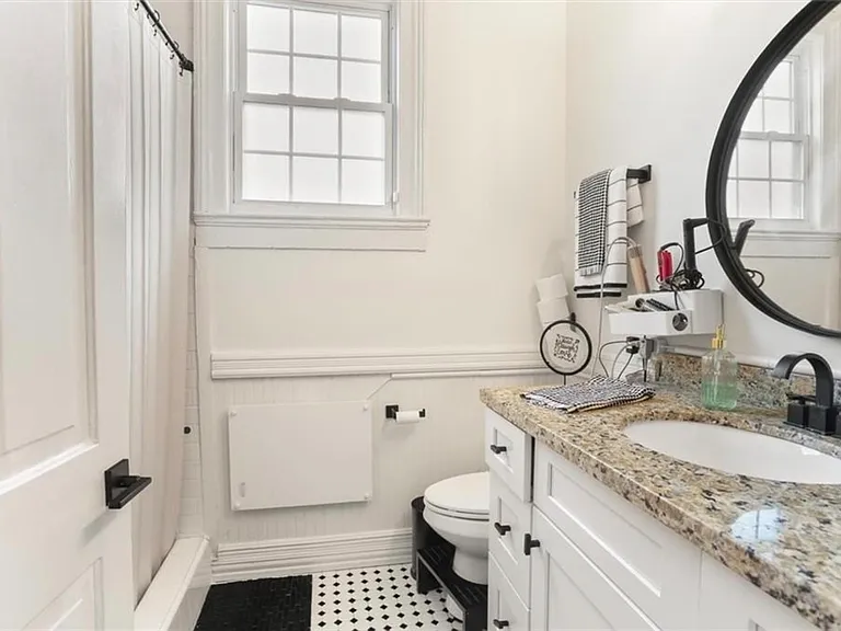 8240 Spruce St — Photo 5