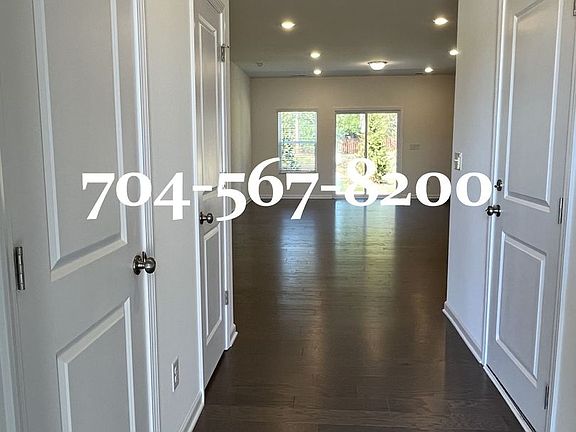 5th image of 2869 Yeager Dr NW