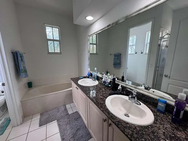 2812 Eagle Rock Cir #906 — Photo 22