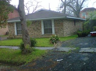 1009 Arlington St, Houston, TX 77008