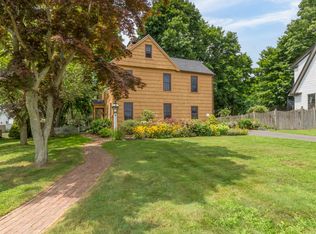 47 Huntington Rd, Stratford, CT 06614