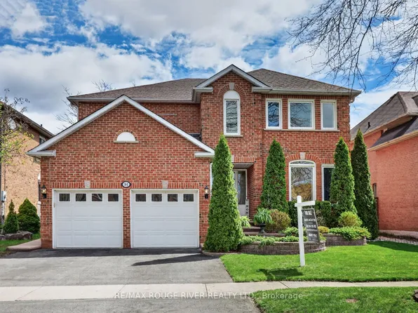 84 Silverbirch Pl, Whitby, ON L1R 1X5
