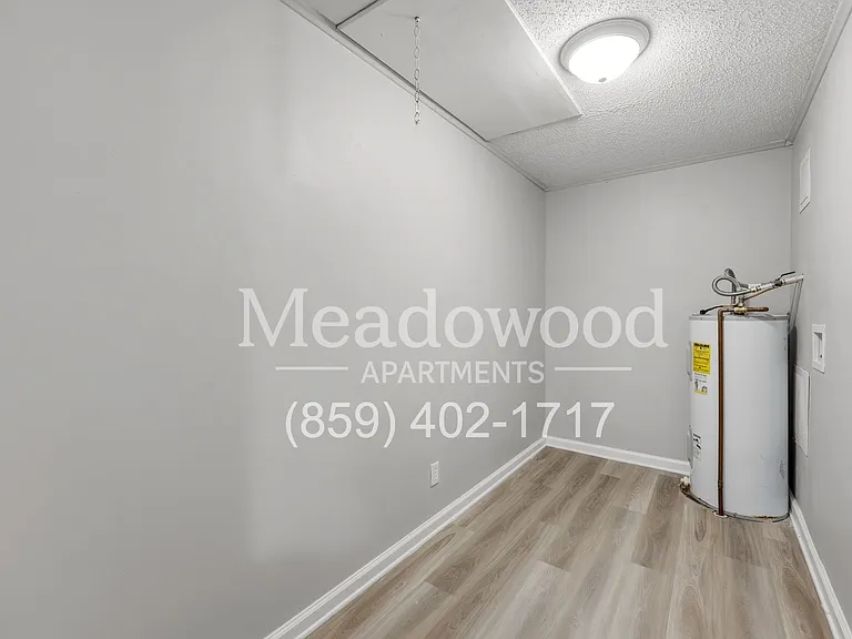 Meadowood Apartments — Photo 11