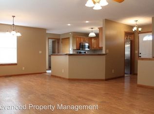 3048 Geneva Dr, Manhattan, KS 66502