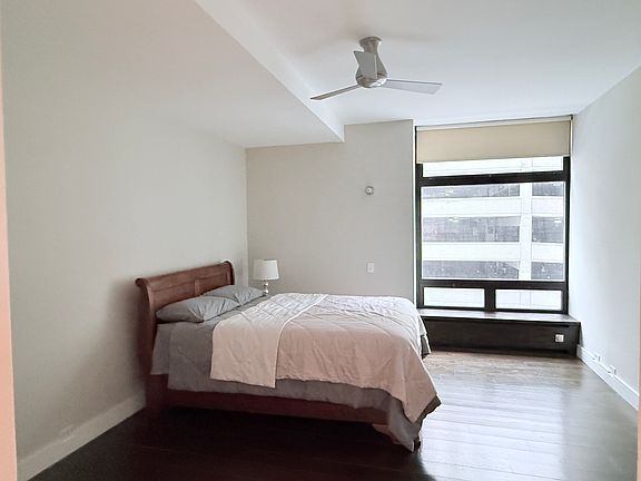 4th image of 680 N Lake Shore Dr