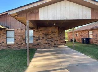 1310 Nancy Dr, Enid, OK 73701