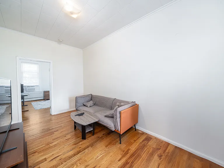 521 Jefferson St #3 — Photo 6