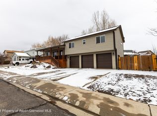 745 E 18th St, Rifle, CO 81650