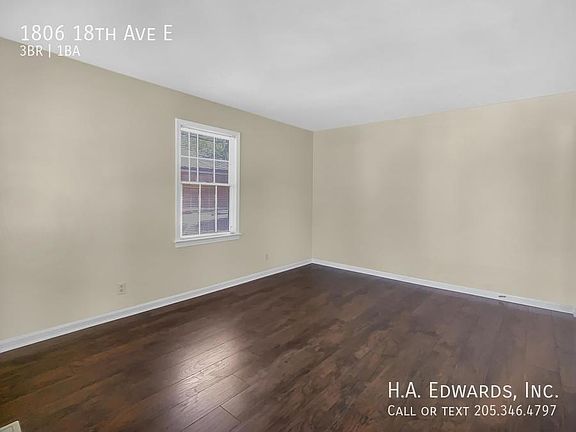 3rd image of 1806 18th Ave E