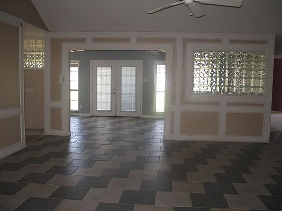 5th image of 3211 N Roadrunner Ct