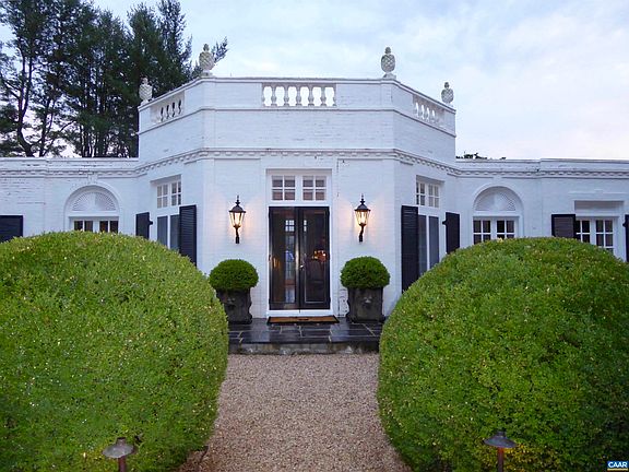 2nd image of 1293 Hammocks Gap Rd