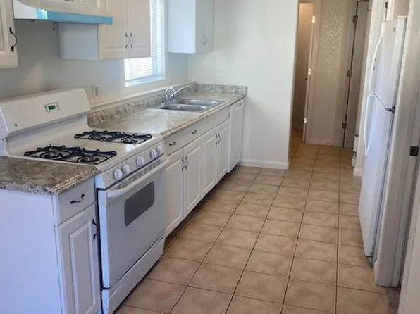 555 Parker Ave APT B, Rodeo, CA 94572