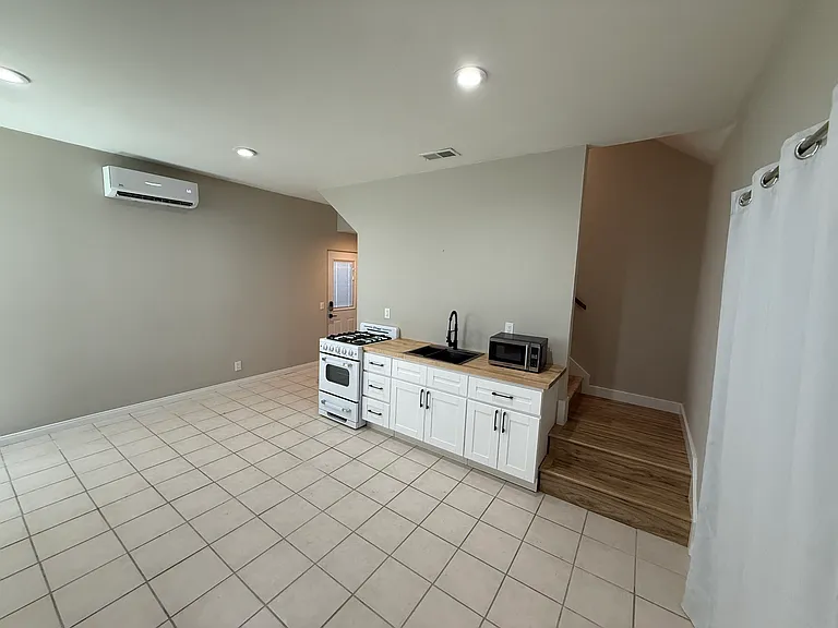 3724 Danmont Ct — Photo 5