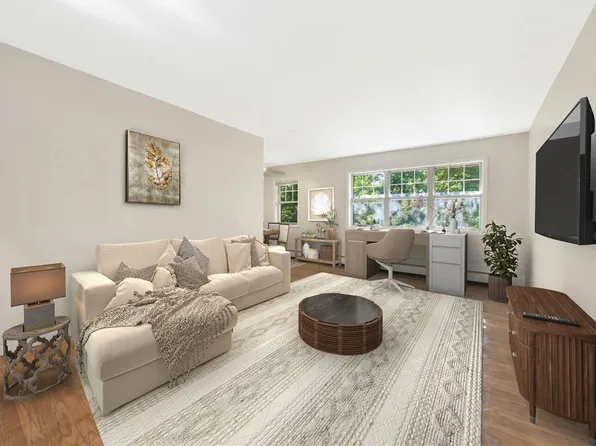 503 Barclay Manor #5C, Newburgh, NY 12550