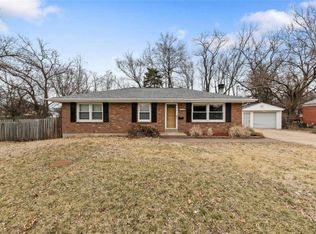 9041 Olden Ave, Saint Louis, MO 63114