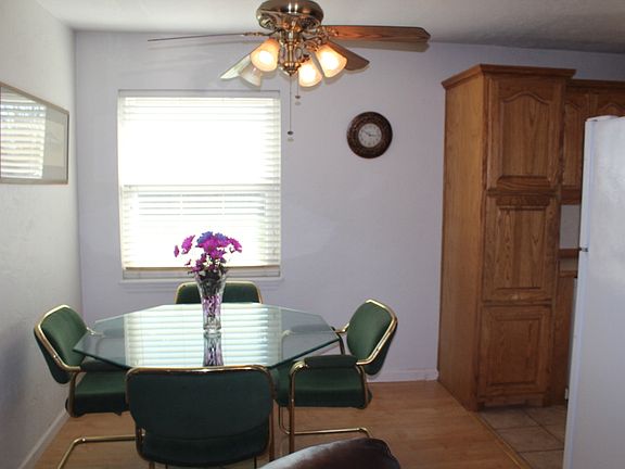 2nd image of 901 Kathryn St