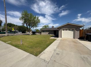 4438 W Victor Ave, Visalia, CA 93277