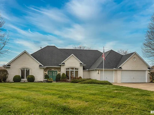 1503 Lisa Ln, Marion, IL 62959