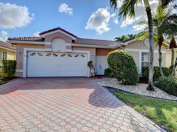 Home For Sale In The Grove