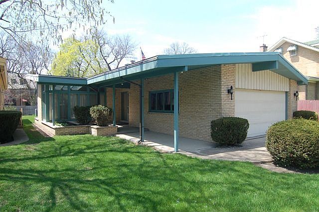 1st image of 820 Lathrop Ave