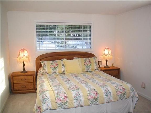 4th image of 2045 Poplar Ave