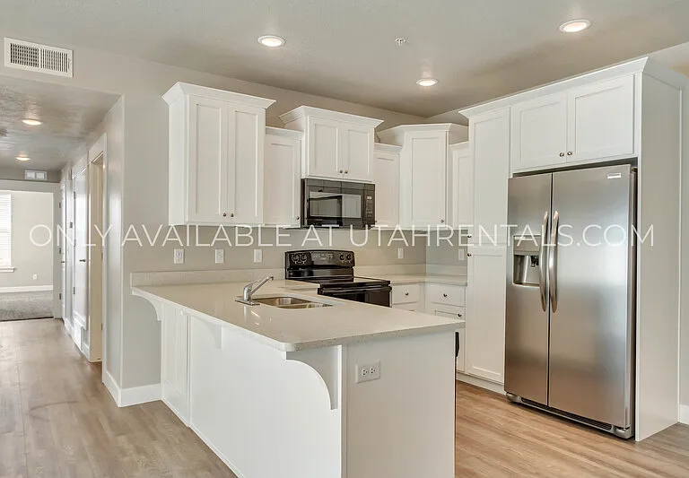 1128 S 820 E #1202 — Photo 1