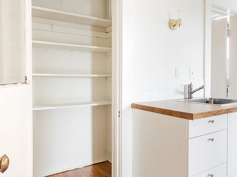1019 Van Dyke St #3 — Photo 10