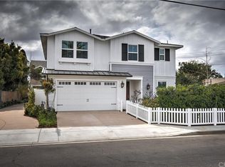 117 Cecil Pl, Costa Mesa, CA 92627