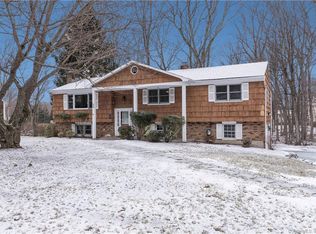 59 Crocus Ln, Trumbull, CT 06611