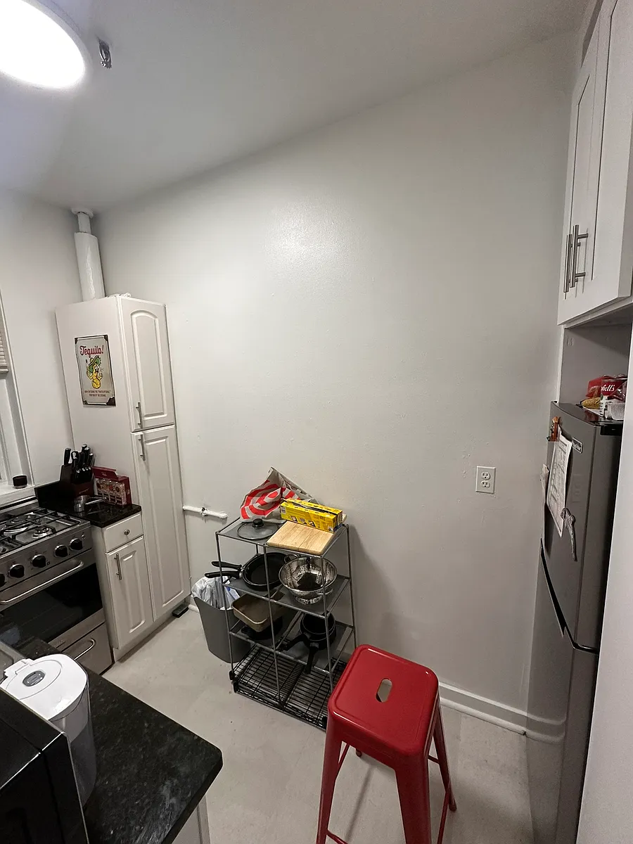 Building Photo - 89 Park Dr #11A