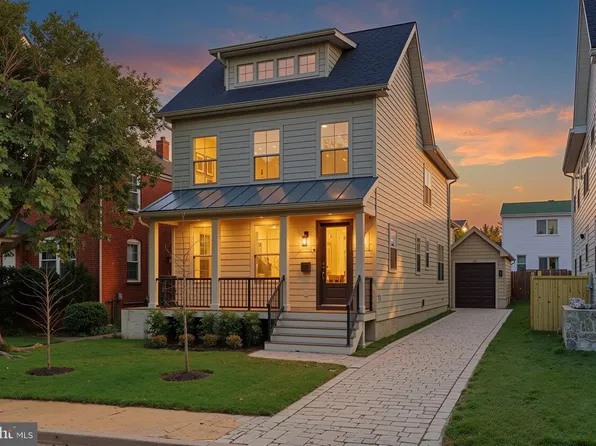 1310 S Poe St, Arlington, VA 22204