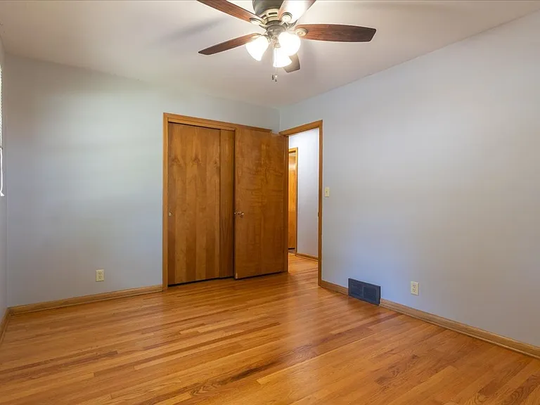 7221 Lexington Ave — Photo 19