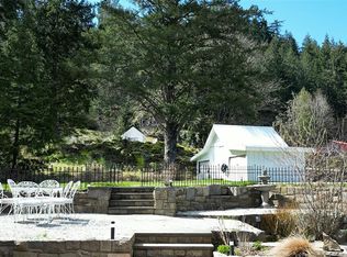 1502 Fulford Ganges Rd, Saltspring Island, BC V8K2B2