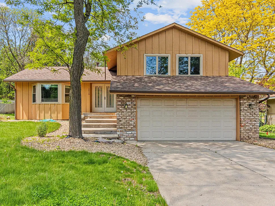 1716 Evergreen Dr