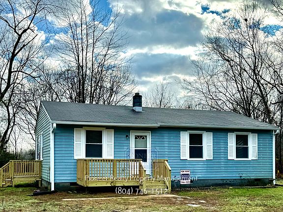 2nd image of 16061 Archers Creek Ln