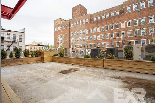 Rented by EXR | media 1