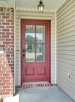 3rd image of 1001 Naomi Ct