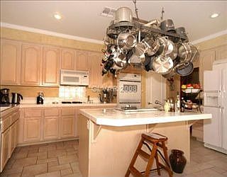 1st image of 8412 Willowleaf Ct