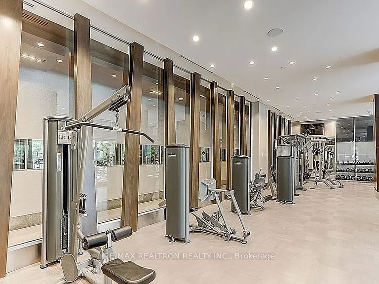 88 Sheppard Ave E #2405 — Photo 34