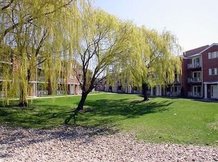 4181 Williamsburg Ct FLOOR 3, Glenview, IL 60025