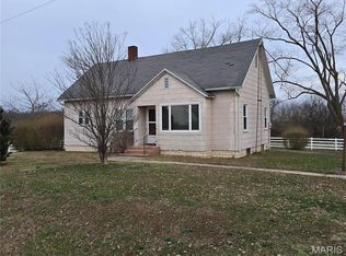 19128 County Highway 24, Hoyleton, IL 62803
